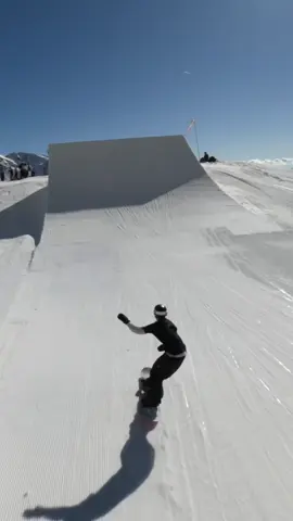 consider going to honolulu now #snowboarding #snowboard #snow #milanocortina2026 