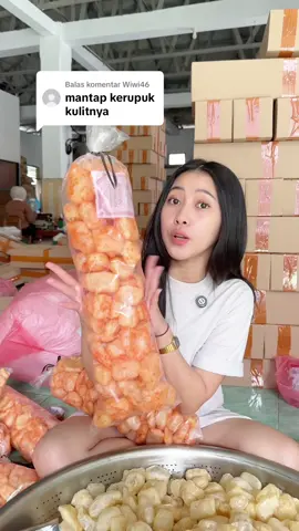 Membalas @Wiwi46 mantap banget bun kerupuk kulitnya 🥰 #kerupukningrat #kerupukkulit #kerupukkulitsapi 