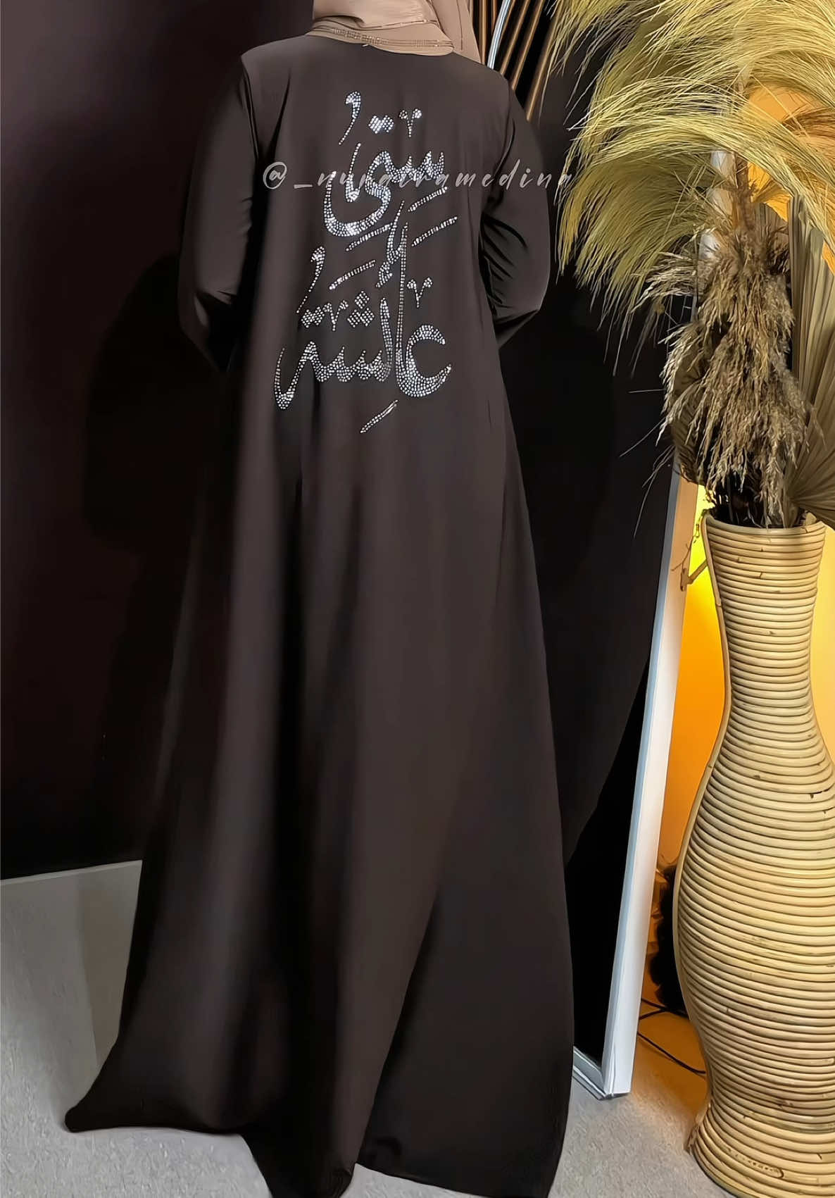 Abaya siti aisyah🤎 #abaya #abayakaligrafi #abayaarab #abayastyle 