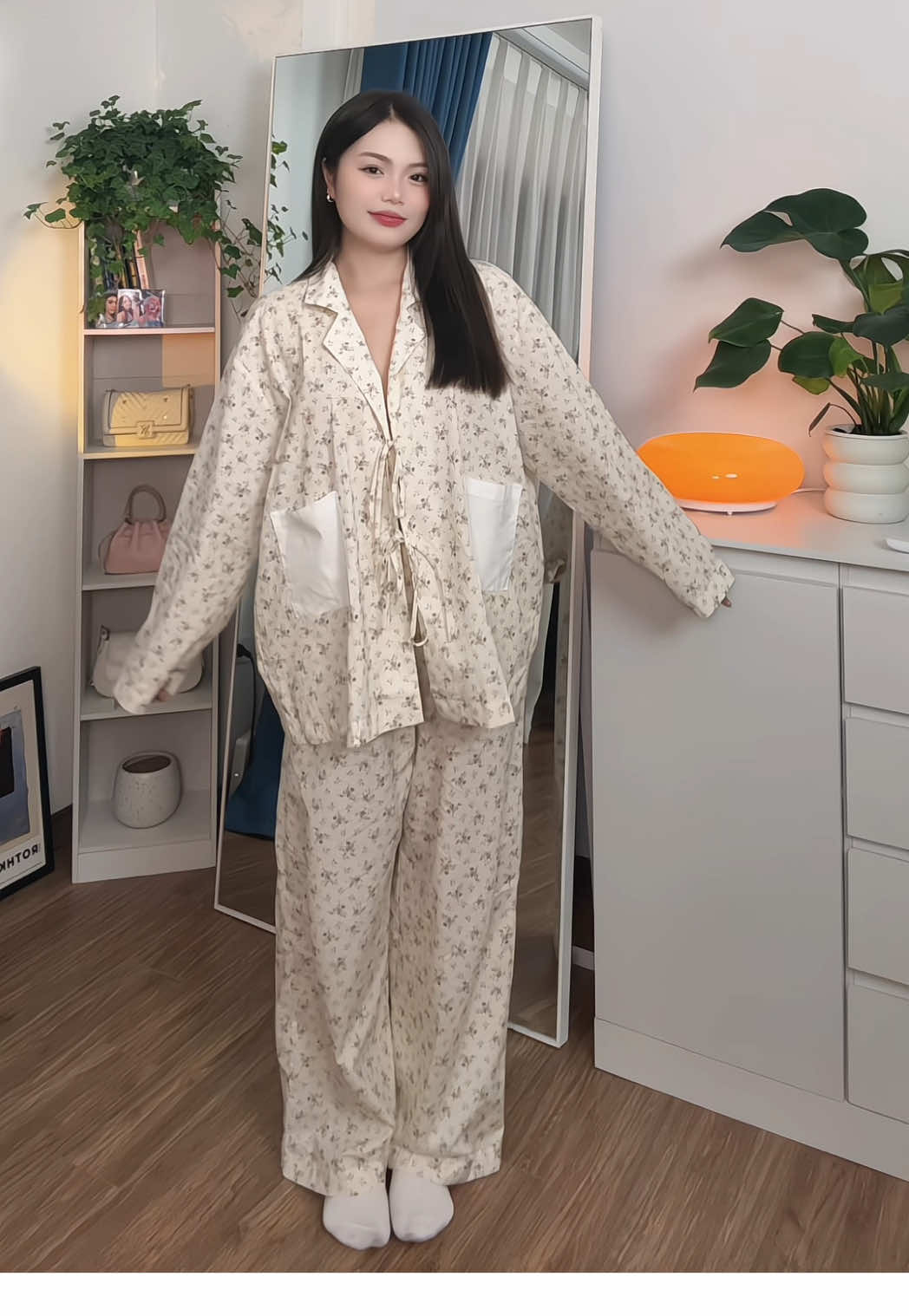 Tui đã đến độ tuổi chỉ thích sắm đồ ngủ với đồ mặc ở nhà xinh r saoo🤍 #fitcheck #tohahomewear #pijama #xuhuong #donguxinh 