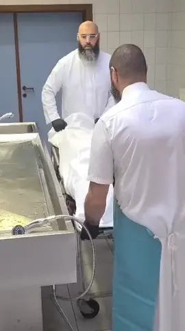 #بڵاوی_بکەنەوە_ڕەحمەتتان_لێبێت #مامۆستائارام_خەلەکانی✔ #fyp #اللهم_صل_وسلم_على_نبينا_محمد 