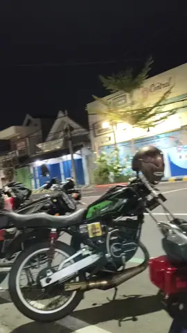 hanya redup bukan padam, MAKI jaya abadi.... @mas.sand7  #madiun24jam #makimadiun092 #yrki_indonesia #rxking135cc #rxblayer #fyppppppppppppppppppppppp #fypage #fypシ゚ #promoseruweekend 