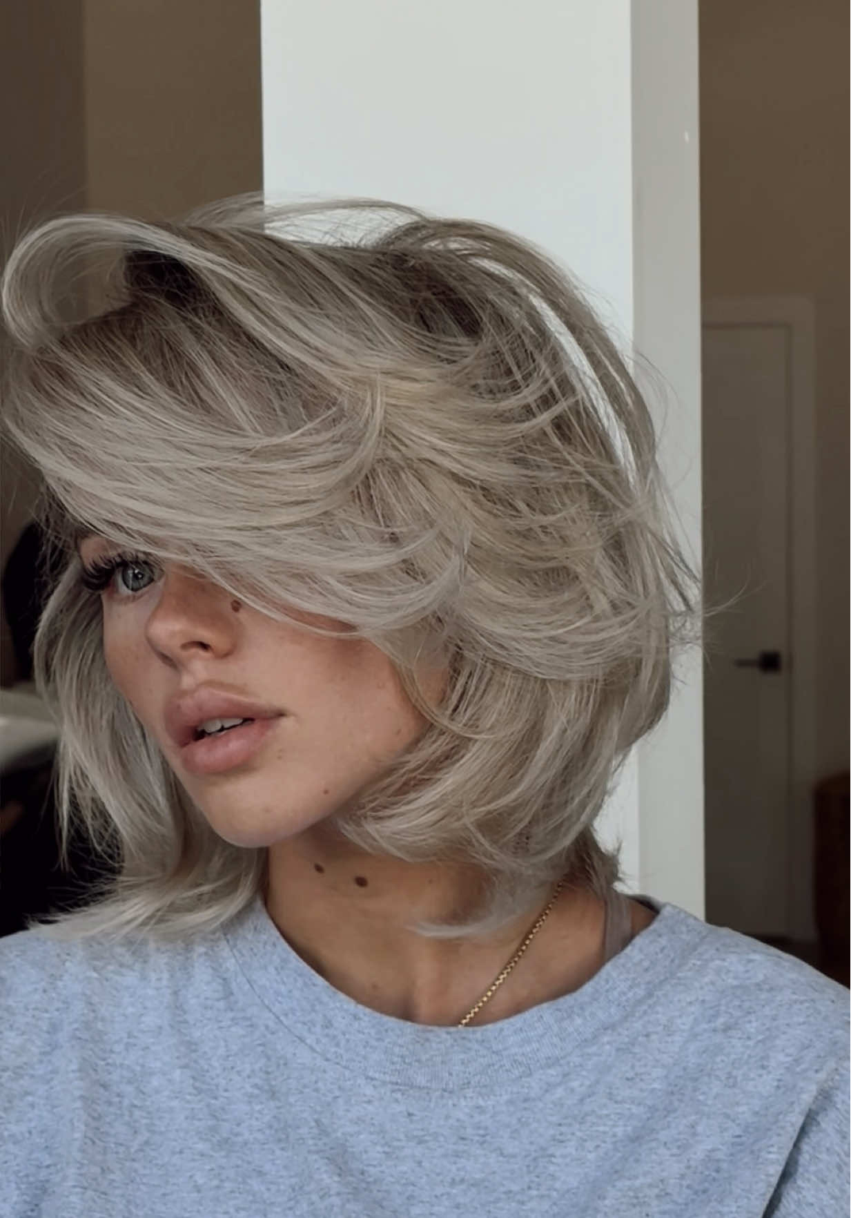 This is your sign to tell your stylist to give you VOLUME 🖤 this style is timeless. I could do this look all day long. From short bobs to long layers .. if this is your vibe ? Come see me 🖤  What do yall think? Who’s next?  #hairstylist #sandhairco #hairinspo #OOTD #salon  