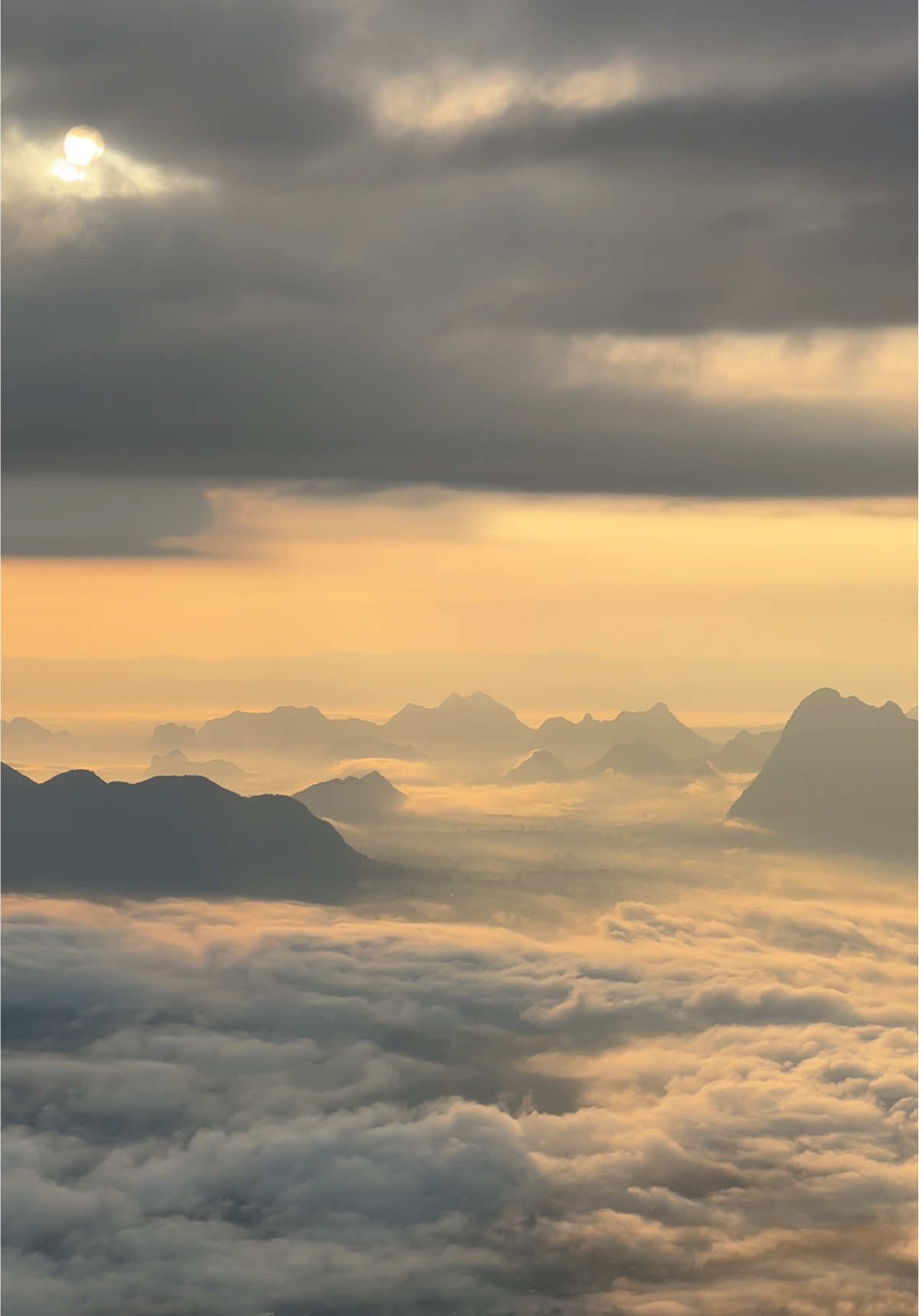 ไป 3 วันลงได้เป็นปีเลยครับ วาสนาได้เจอทะเลหมอกที่ภูกระดึง #ทะเลหมอก #ภูกระดึง #เดินป่า #ท้องฟ้า 