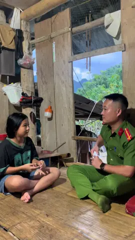 Mẹ đi chấp hành án 20 năm, bà đi 11 năm, cháu gái vào chòi canh ao, tách biệt với bản làng#cand #thanhhoa #quanhoa 