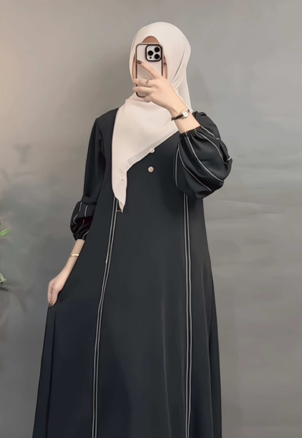 Abaya cantik🖤✨ #abaya#abayahitam #abayasimple #abayastyle #outfitideas #outfitinspo 