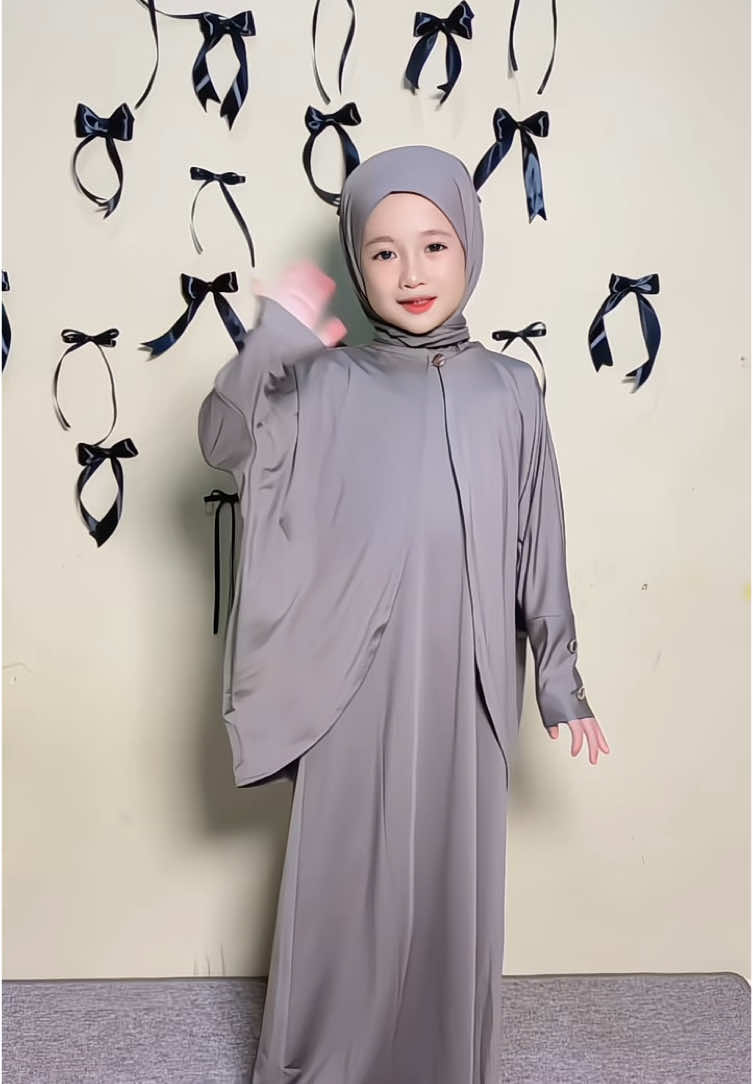 MasyaAlloh tabarakalloh jangan sampe ketinggalan gamis gamis terbaru yaaaa 🥰