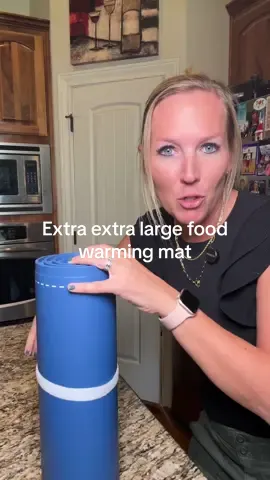 The new xxl food warming mat is an essential for any hostess! #feppofoodwarmingmat#tiktokshopblackfriday#tiktokshopcybermonday#tiktokshopcreatorpicks#kitchenessentials 