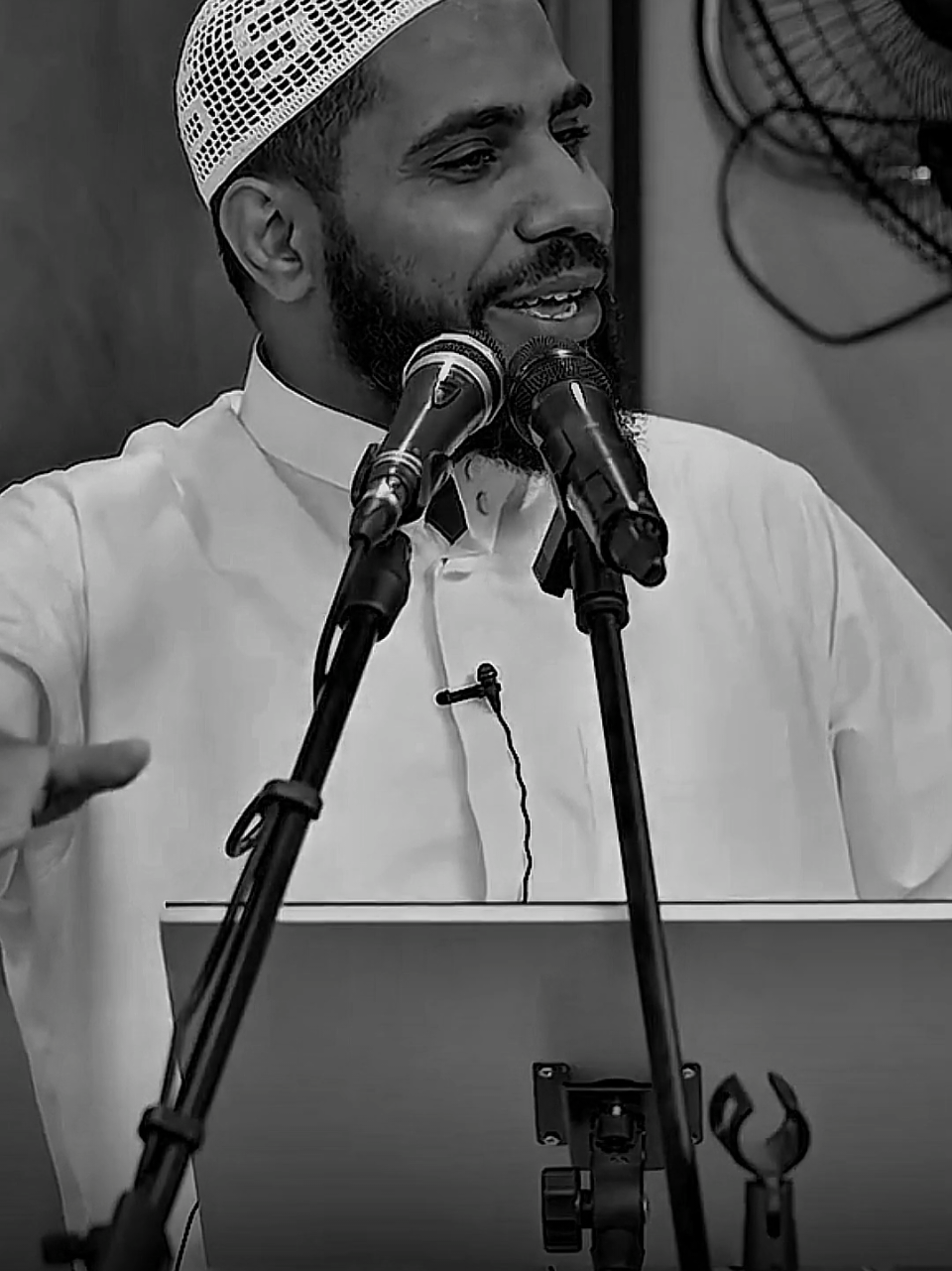 قوم على حب الإله ترعرعوا#الشيخ_محمود_الحسنات #كلام_من_القلب #كلام_جميل 