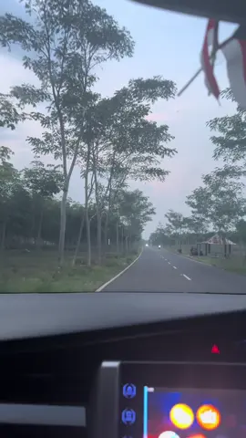 Otw jemput sing gelem tak sayang… #umpamane  #kenanganhanyauntukmu  #tollywood #fypシ #fyp 