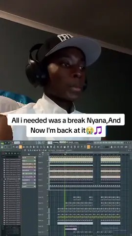 So i decided to take a break from making music,coz i had a crazy burnout..And this is the first song i made when i came back😭🔥 #lira #feelgood #amapiano #amapianochallenge #viral #trendingvideo #producertok #music #trendingsong #fyp @TikTok @Spotify @University of Limpopo @University of Pretoria @thavhanimall @YouTube @Sony Music 