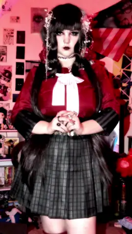 i highkey need to cosplay maki again ….  #makiharukawa #makiharukawacosplay #danganronpa #danganronpav3 #drv3 