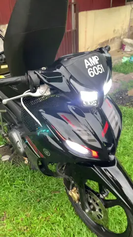 lebih baik tgk motor sndiri drpd tgk perempuan lain,betul tak kome🫦#lagenda115fi #batman🦇 #gongnerakafi🔥 #setiaitumahal #4upage 