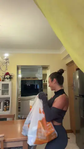 Svuota spesa🛍️🛒🥕🍌🍪 #svuotaspesa #spesa 