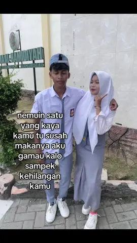 @cilll🦋 🤍#foryoupage #beranda #school #bucin 