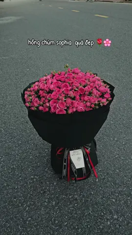 Một bó hoa không thay đổi cả thế giới nhưng có thể khiến 1 người phụ nữ  cảm thấy mình là cả thế giới 🌹🌹đặt hoa sớm  để yêu thương không đến muộn.#hoatuoinghialac #hoakyyeu #hoatangnguoiyeu #quatang 
