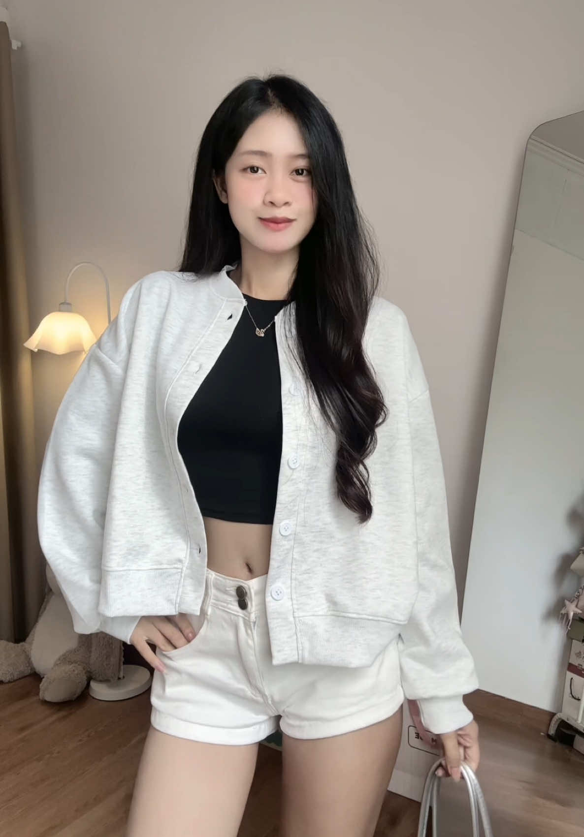 Áo khoác xinh😍#kimeehouse #outfitideas #xuhuong #xuhuongtiktok 