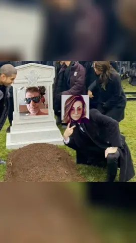 aspettiamo che Manuel venga a caricare le mie valigie 🤣😂🤣😂🤣😂🤣#foryoupage❤️❤️ #strumentosardo #pizziada #🤣🤣🤣🤣🤣🤣🤣 @zio mike 2 @mirko medda94 @Il cacciatore solitario ajo ti sto aspettando 😂😂😂😎