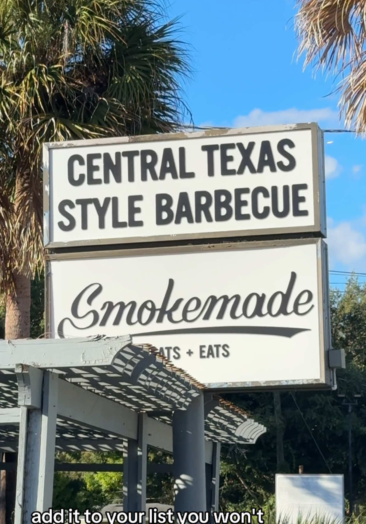 This place was absolutely divine!! the meat was so tender and flavorful and worh every penny. We teied the Jalapeño sauce, 1/2 chicken, and beef ribs, potato salad (which I didn't love) and gooey butter cake which was perfection  📍Smokemade Meats, Orlando. 