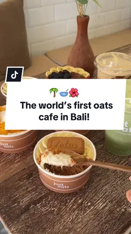 If this cafe in Canggu isn’t already on your must-try list for breakfast in Bali, you’re seriously missing outtt! 🤤🥣 They make the best macro-friendly overnight oats with the yummiest toppings and high protein options for the perfect post-workout meal 🌺 📍 Just Oats Cafe, Canggu / Berawa (also on grab and gojek) #bali #baliguide #balifood #balicafe #kulinerbali best cafe Bali breakfast canggu brunch dessert healthy where to eat 