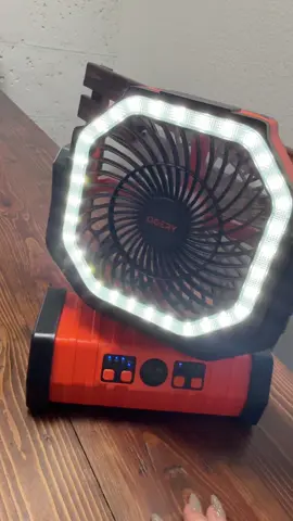 Ventilador recargable con luces incluidas#tiktokchop #tiktokshopcreatorpicks #ventiladorrecargable #ventiladorparacuba 