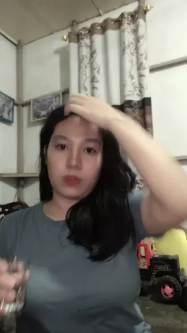 Minum air putih kok itu🤣🤣