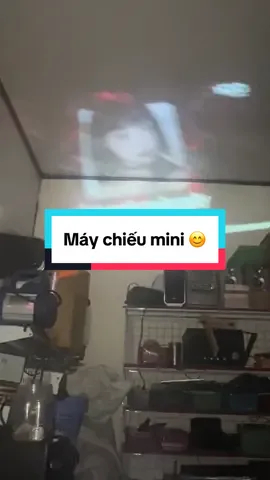 Máy chiếu mini đã ghê #TikTokAwardsVN #vietnam #trungvechaiq12 #viralvideo #GamingOnTikTok 
