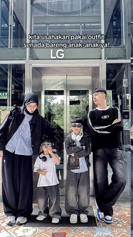 aaaa lucuwnyooo! MasyaAllah 😗 #coupleoutfit #OOTD 