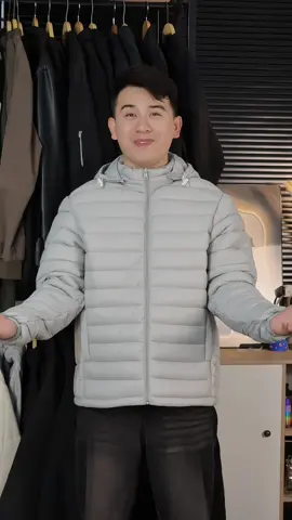 Áo phao siêu nhẹ mặc vào siêu ấm #minhmongmanh #TikTokFashion #macdepmoingay #xuhuong #thoitrang 