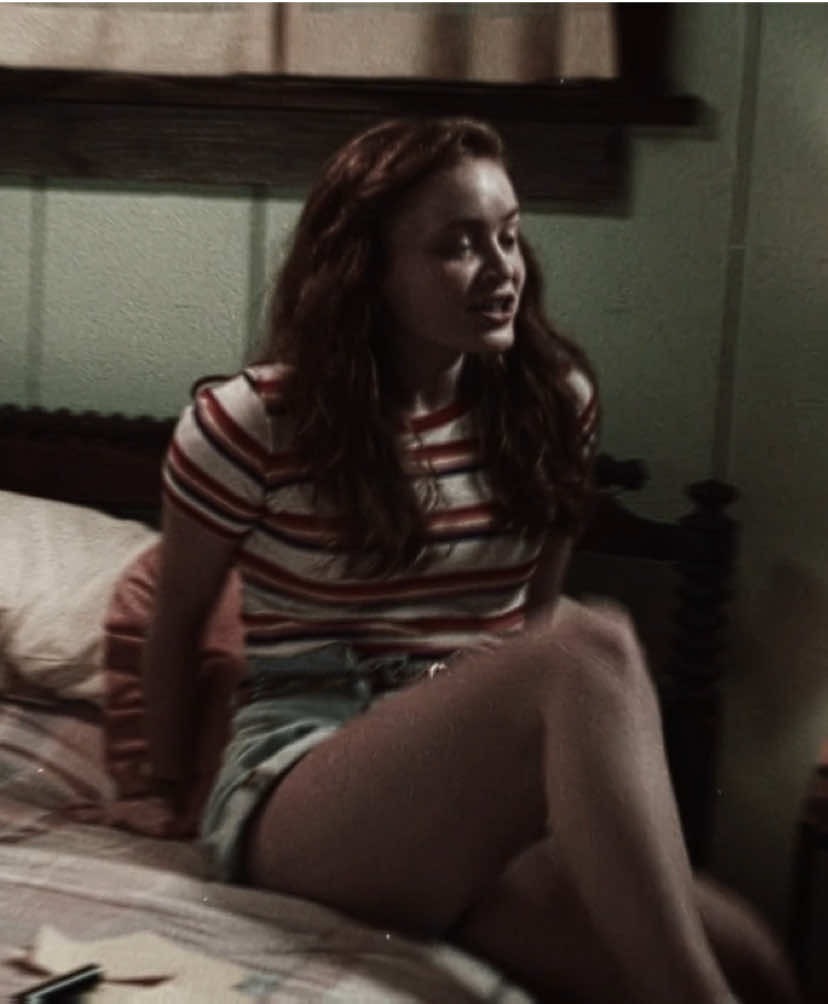 NEW CC DO WE LIKE IT CHAT😥😥  i NEED my girl to wake up so i can watch her call mike out again🙏#edit #viral #fyp #strangerthings #maxmayfield 