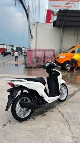 📌 Vision màu trắng giá 30.900.000đ // ✅Hỗ trợ trả góp 0 đồng // 🎁Combo quà tặng 7tr5 🎁 // ☎️Liên hệ : 034..9966..404 (Trường) hỗ trợ vấn #vision #vision2025 #visiondokiengdep #xedovietnam #xemaygiarebinhduong 