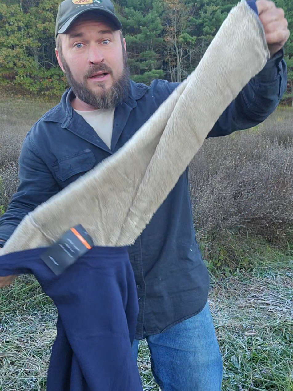 Sherpa lined sweatshirt perfect cold weather ahead 👌 #sweatshirt #menfashion #sherpa #Outdoors #winterclothes 