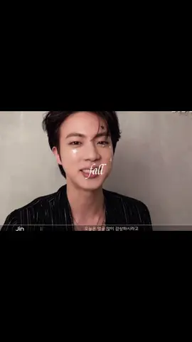 Why is he so cute?!🥹 #jin #seokjin #wwhjin #bts #fyp 