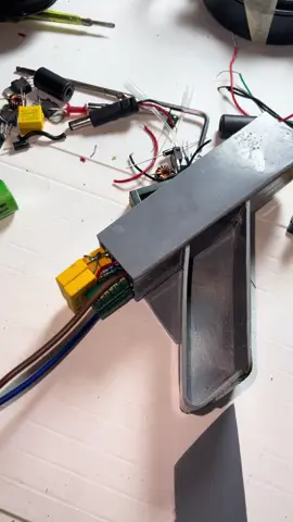 Mỏ hàn xung siêu mạnh chuẩn bị ra mắt r anh em nha anh em nhanh tay nè #zvs #DIY #chechao #TikTokAwardsVN #xuhuong 