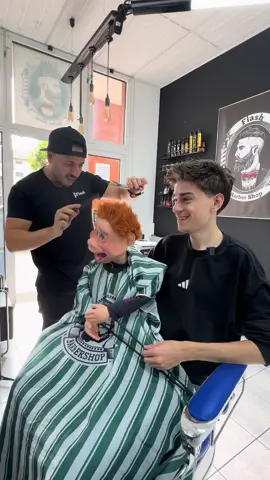 🧑🏼‍🦰😊 @parrucchieriflash3 #nikolasbushi #flash #haha #fyp #tiktok 
