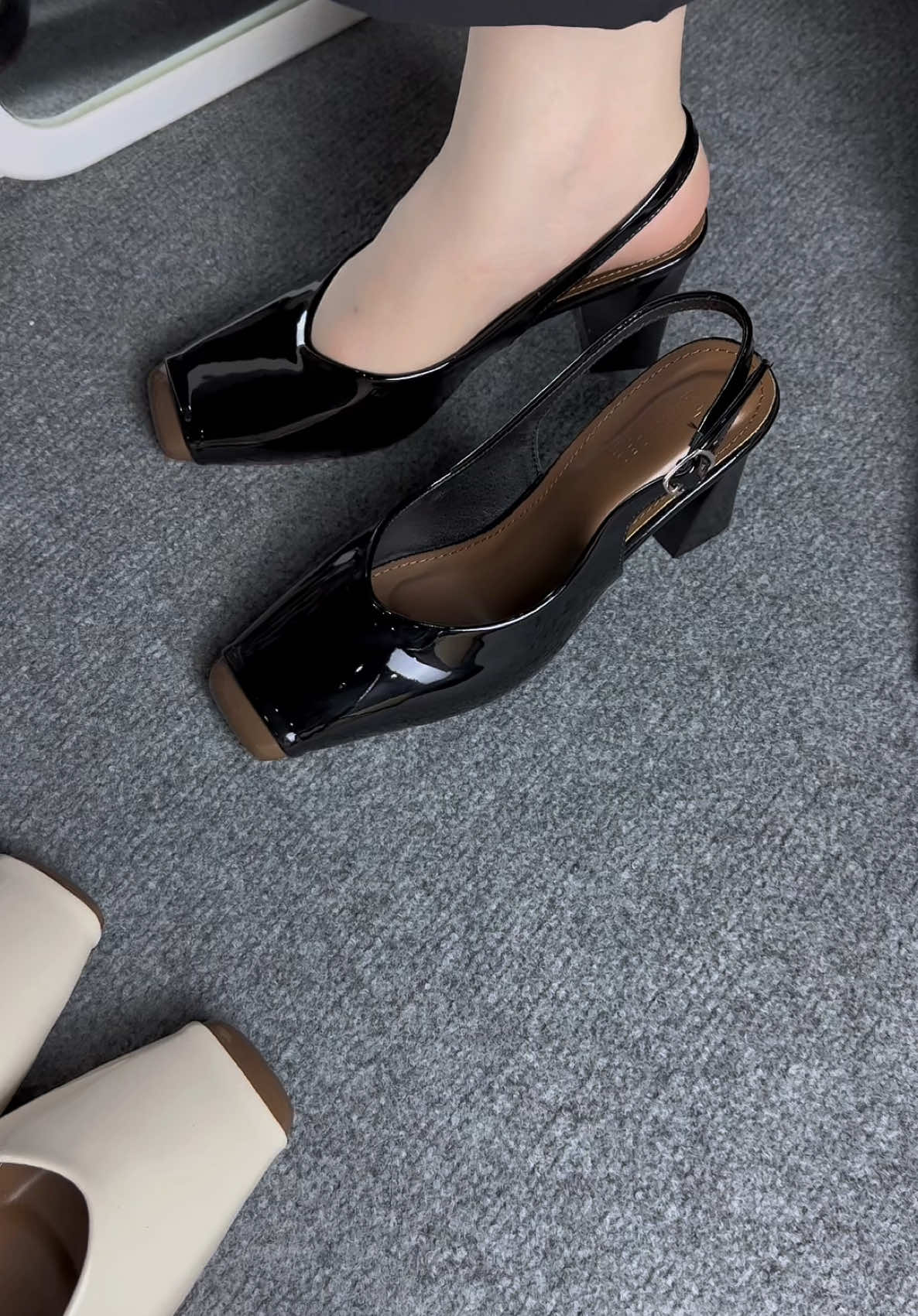 Cái form nó nét, đơn giản mà sang #giaycaogot #giaydep #reviewlamdep 