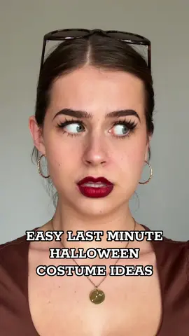 should I drop a tutorial on the fangs? these took maybe 2 mins to make #halloweencostumeideas #halloweencostume #halloweenmakeup #vampiremakeup #fangs 