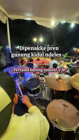 Lagu wajib sik pwenak 🍃🍃 @YOGO JOO PRUSO nunut sinau lur 🙏🏼 #keyongdrum #fyp #viral #jathilan #fyppppppppppppppppppppppp 