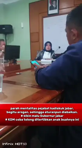 Lapor Bapak Aing pejabat dibawah Bapak rasanya tidak pantas bersikap arogansi bahkan berani mencatut atas nama Bapak serta Berani keluar dari aturan bagaimana dengan pejabat seperti ini. @dedimulyadi_01 @kangdedimulyadi480 @bapaaing03  @kang.dedi.mulyadi.1  #kdm #bapakaing #dedimulyadi #selamatkandekopinwiljabar  #arogansikadiskukjabar 