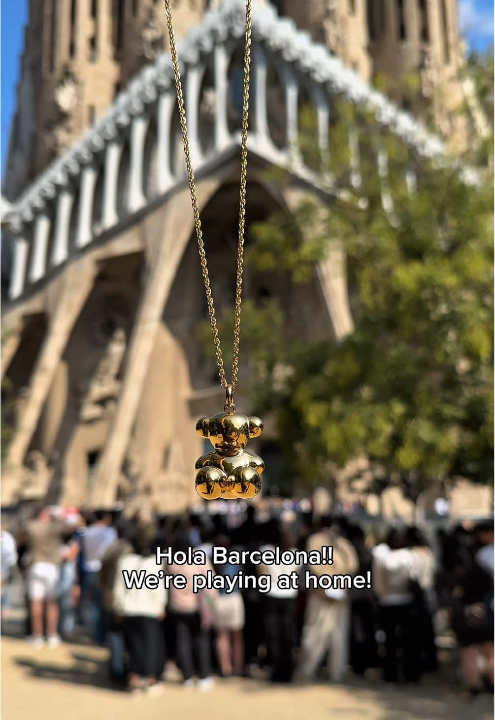 You’ve seen it around the world… but this time, we’re playing at home 🎁 #TOUS #Barcelona #boldbear #TOUSBear #barcelonaguide 