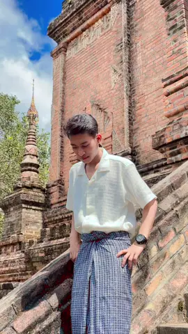 #ချစ်ပေးကြအုန်းနော်😍😘😘 #fypシ #တွေးပြီးမှတင်ပါ 
