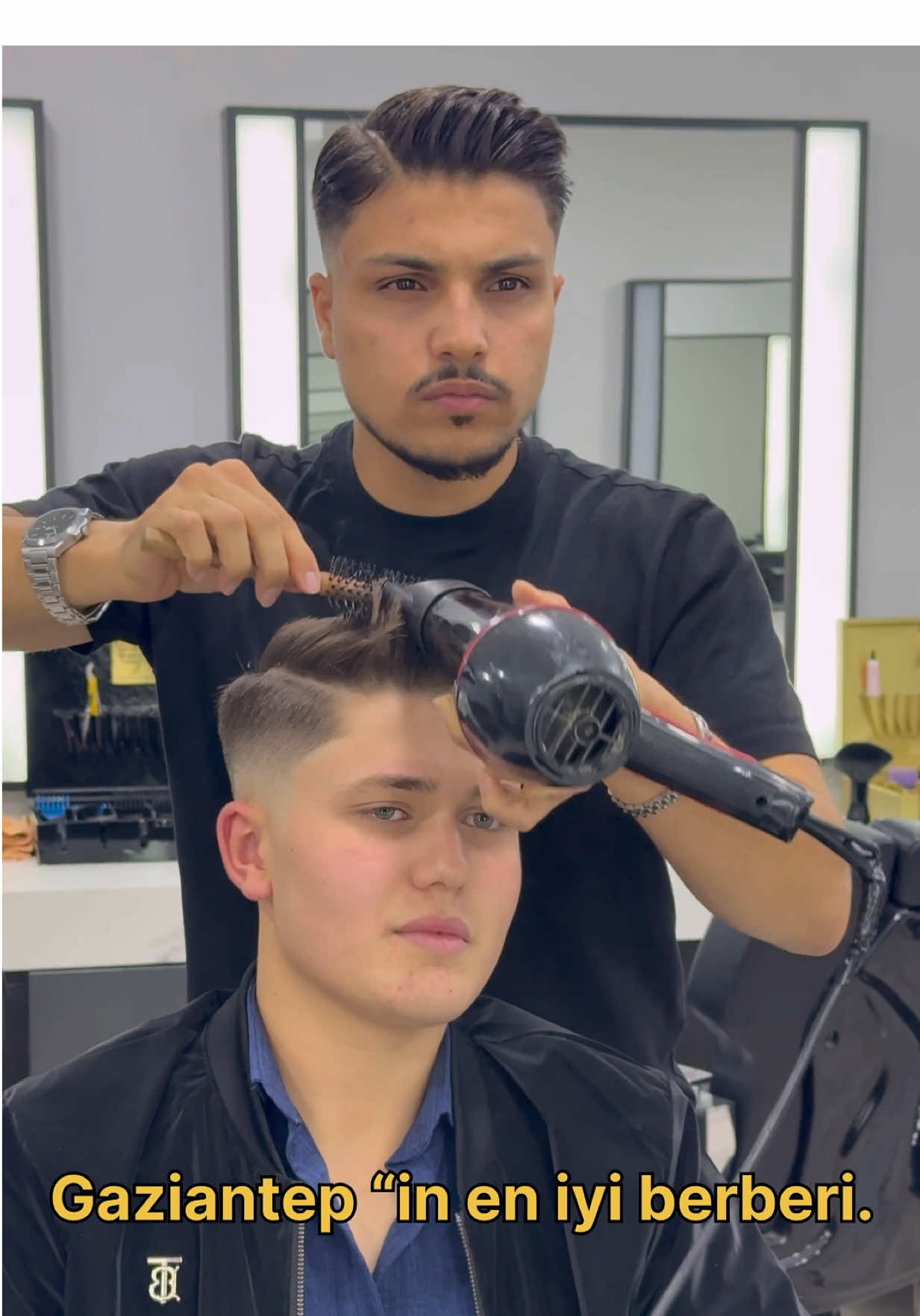 🇹🇷{ TURKEY • GAZIANTEP). 📞  ( Rezervasyon&iletisim:0541 667 5056 📍 (ibrahimli/Batikent mahallesi) #gaziantepeniyiberberi #viral?videotiktok😇😇 #keşfetteyizzz #fransıztraşı #gaziantep27 