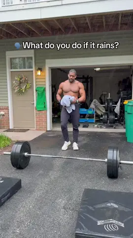 I make it rain barbells. #garagegym #dadswholift #liftingmotivation #trainingmotivation #dadstuff 
