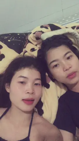 Mẹ con lên sóng 