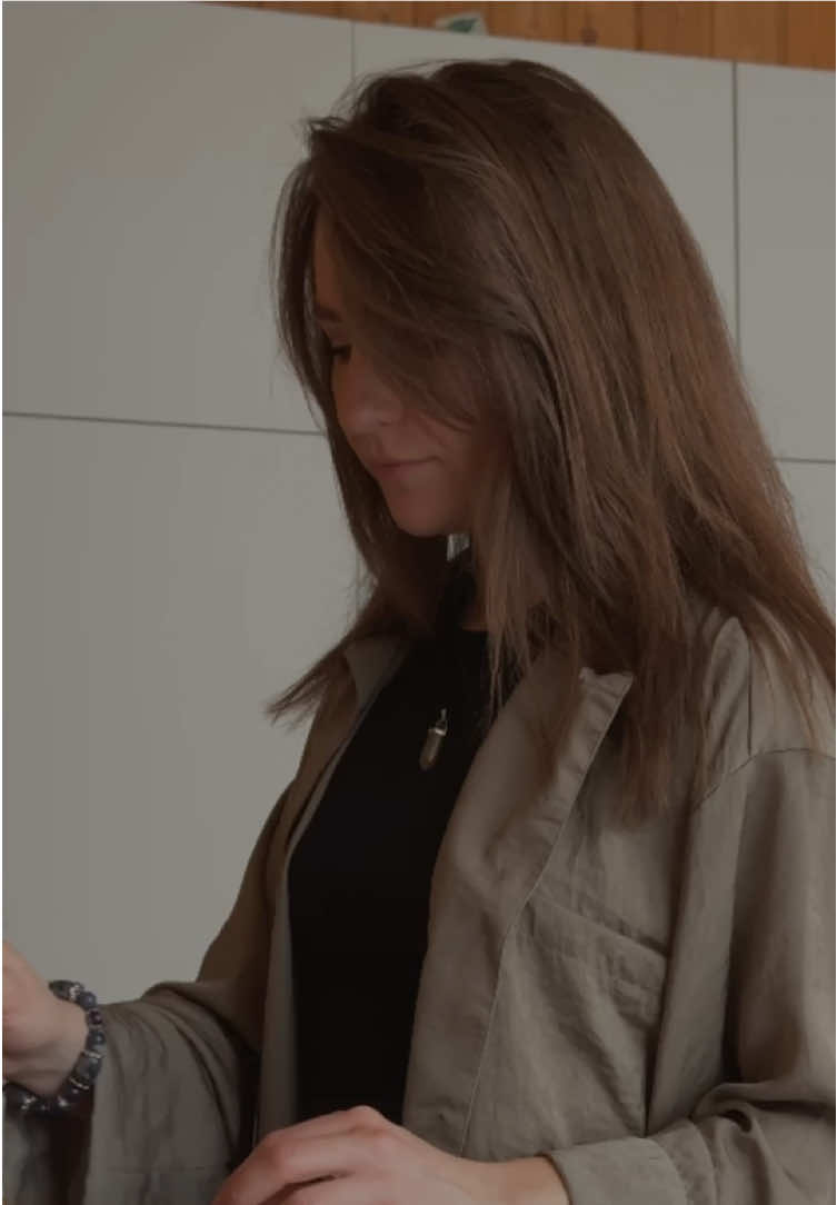 С такими людьми лучше не ругаться 😂 #эзотерика #вичток #вичток_мемы #свечисвоимируками #свечиручнойработы 