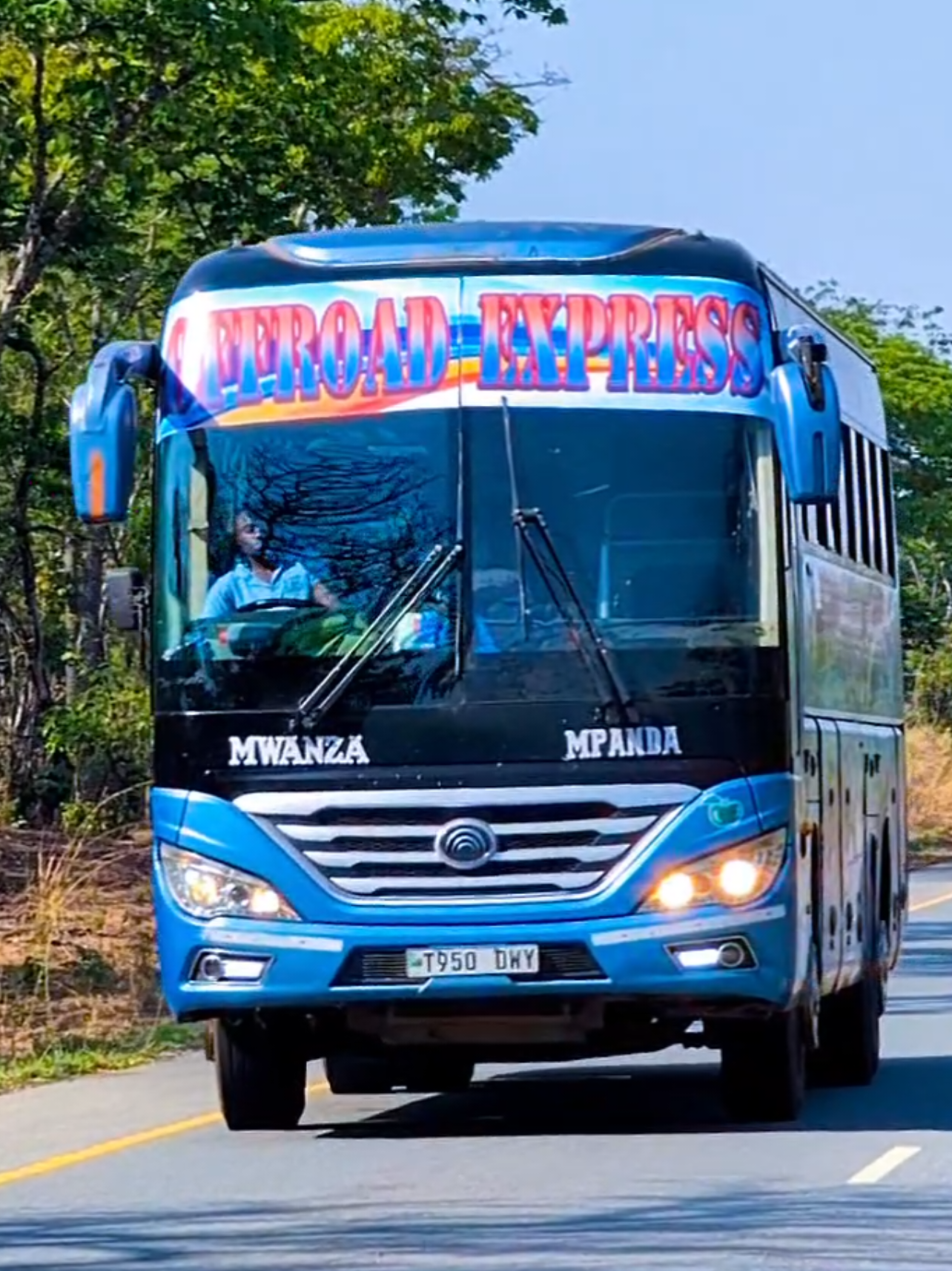 ROAD LIFE🛣️ NYEHUNGE EXPRESS MPANDA -MWANZA #creatorsearchinsight #creatorsearchinsights #tyyyyyyyyyyyyyyyyyyyyyyyyyyyyyy #tyyyyyyyyyyyyyyyyy #views  @NYEHUNGE EXPRESS BUS 🚌 