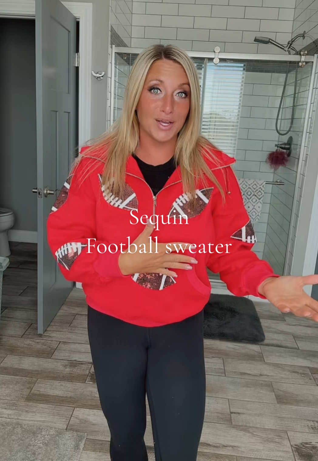 @Ommig cute and comfy for kickoff 😍 #fallfashion #gamedayoutfit #football #falloutfits 