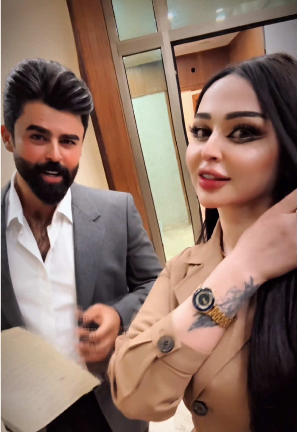 شبيه گبال عيونك خايف😶 #ساره_الياس  #ديار_الربيعي 