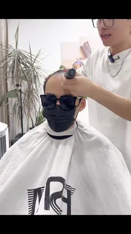 Toupee for hair loss.Be more confident!#toupee #hairlosssolutions #hairsystem #hairunit #hairlos 