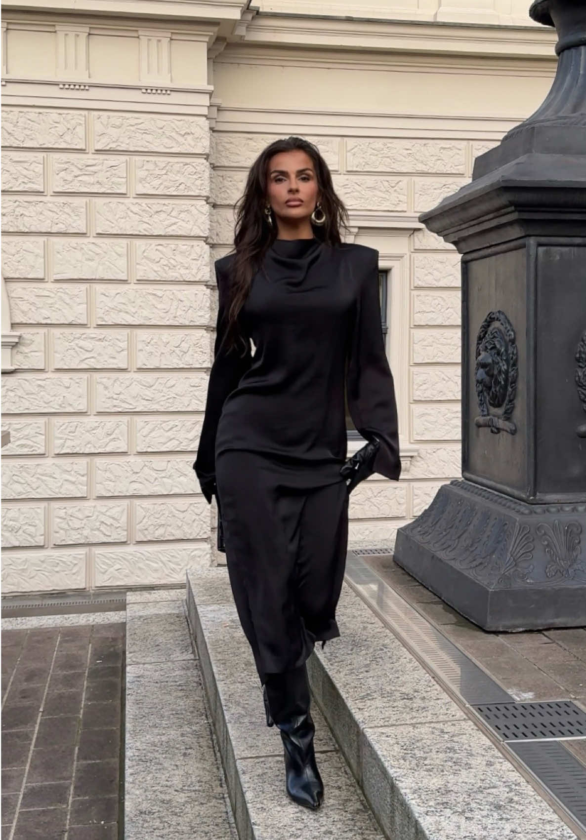 AD | this @H&M outfit? basically calling me out 🤍 can’t get enough of it. #hm #aw2025 #anzeige